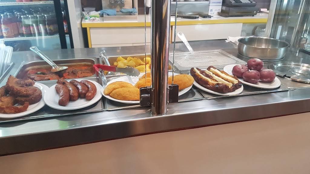 La Exquisita Bakery | restaurant | 40-08 Hampton St, Queens, NY 11373, USA | 3479359842 OR +1 347-935-9842