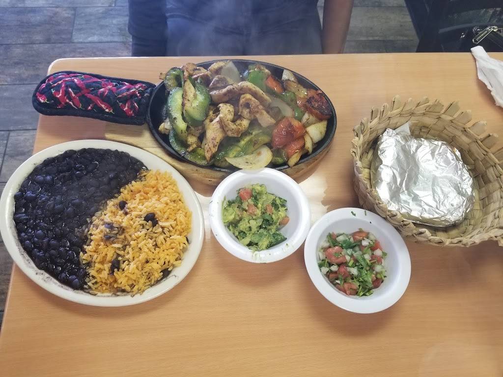 Taqueria Don Julios | restaurant | 3050 E College Ave, Ruskin, FL 33570, USA | 8132967217 OR +1 813-296-7217