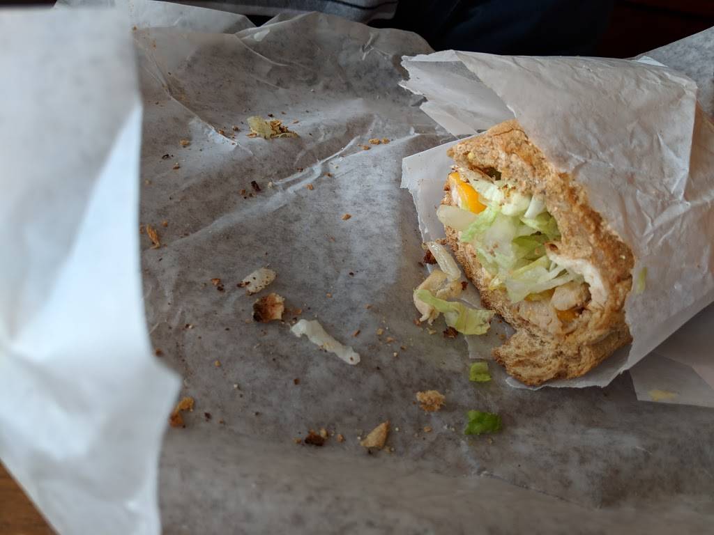 Potbelly Sandwich Shop | restaurant | 9668 Main St, Fairfax, VA 22031, USA | 7038964125 OR +1 703-896-4125