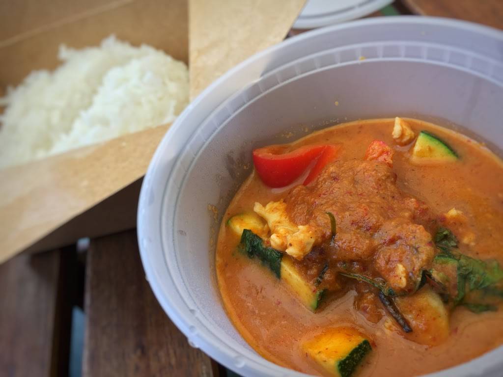 Mae Krua | restaurant | 331 Cortland Ave, San Francisco, CA 94110, USA | 4155747334 OR +1 415-574-7334