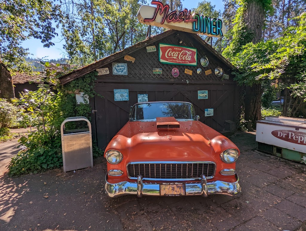 Macs Diner | restaurant | 21900 OR-62, Shady Cove, OR 97539, USA | 5418787303 OR +1 541-878-7303