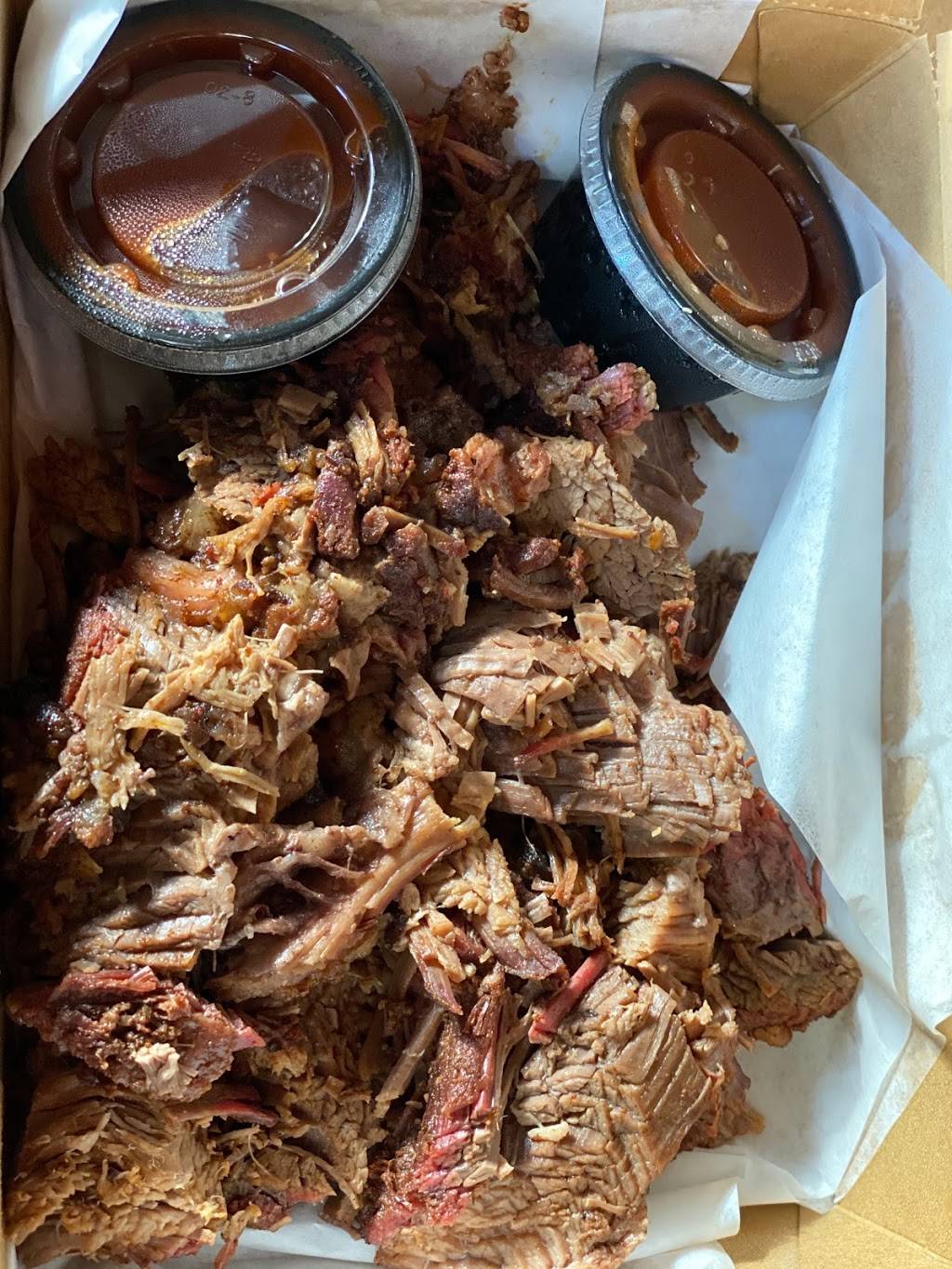 Dads Diner Old School BBQ | restaurant | 903-909 22nd St, Anacortes, WA 98221, USA | 3608402938 OR +1 360-840-2938