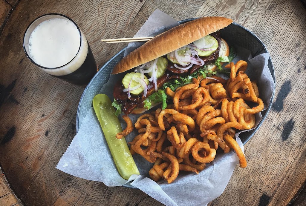 Second District Brewing | restaurant | 1939 S Bancroft St, Philadelphia, PA 19145, USA | 2155755900 OR +1 215-575-5900