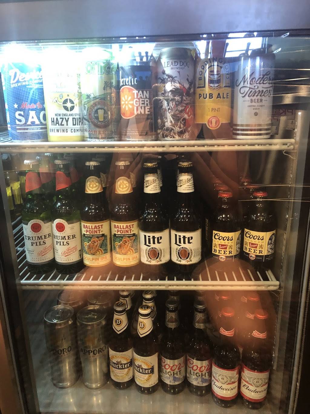 Diggins Irish Pub | restaurant | 3021 Grass Valley Hwy, Auburn, CA 95602, USA | 5305372800 OR +1 530-537-2800