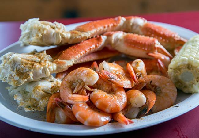 Phillips Seafood | restaurant | 115 Carter St, Hinesville, GA 31313, USA | 9128762722 OR +1 912-876-2722