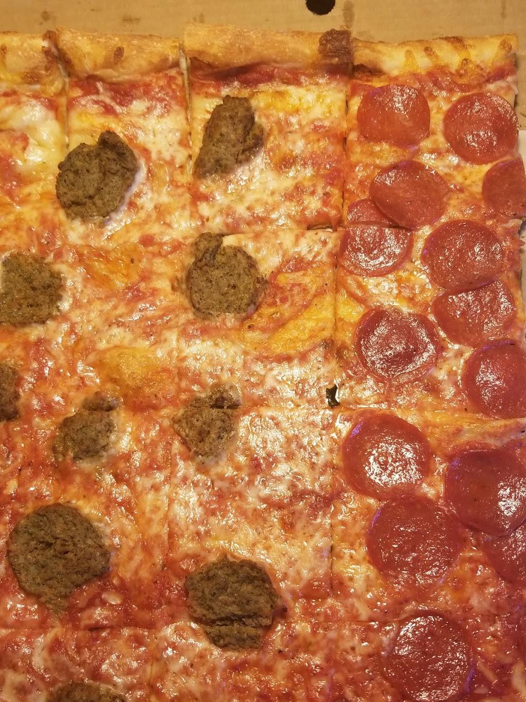 Pafumis To Go (Or Stay) | restaurant | 1 Crane Park Dr, Wilbraham, MA 01095, USA | 4132793303 OR +1 413-279-3303