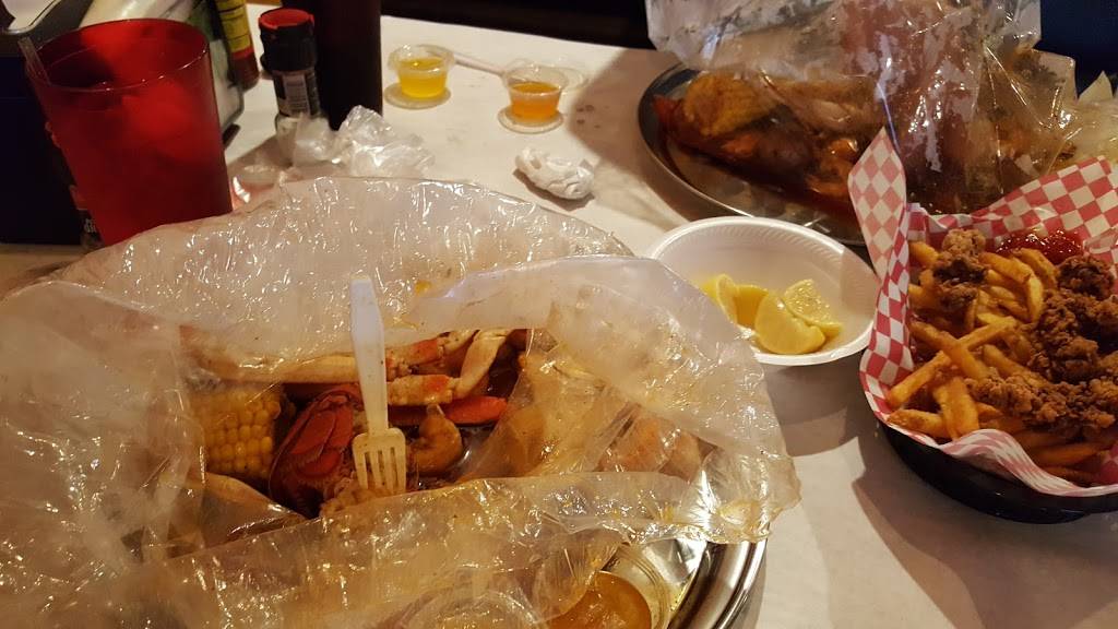 The Mighty Crab | restaurant | 6380 Ridgewood Ct Dr Suite I, Jackson, MS 39211, USA | 6019913828 OR +1 601-991-3828