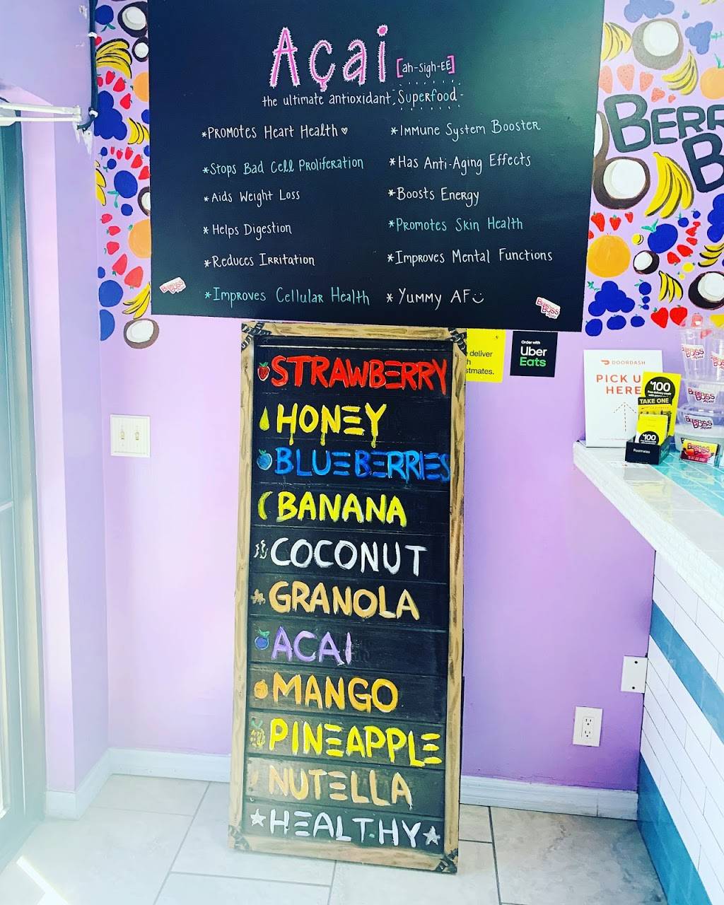 Berry Boss Açaî | cafe | 4615 4th St N, St. Petersburg, FL 33703, USA | 7277670458 OR +1 727-767-0458