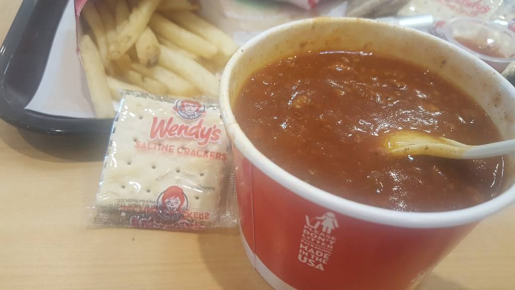 Wendys | restaurant | 4169 Lyndon B Johnson Fwy, Farmers Branch, TX 75244, USA | 9725913608 OR +1 972-591-3608