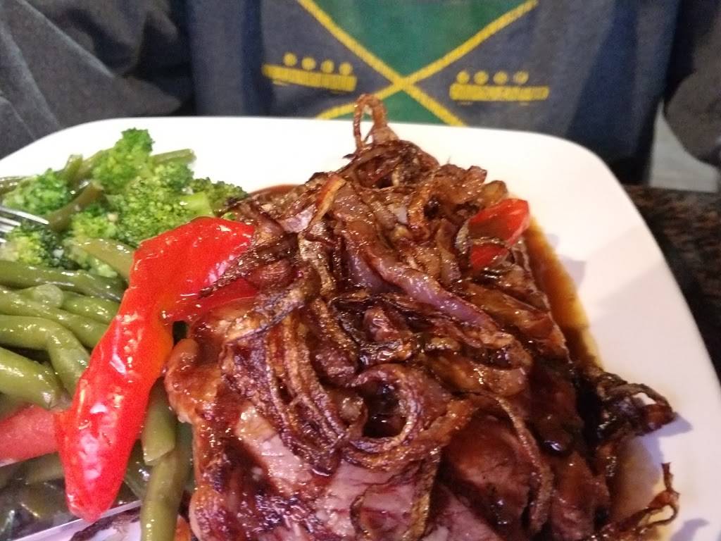 Top Shelf Bar & Grill | restaurant | 1825 Acushnet Ave, New Bedford, MA 02746, USA | 7742022071 OR +1 774-202-2071