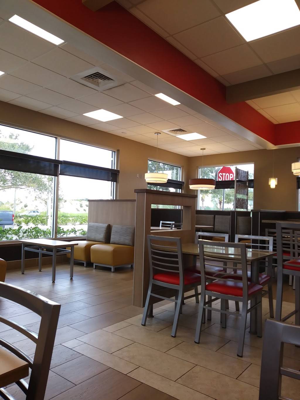 Burger King | restaurant | 8907 US-301 N, Parrish, FL 34219, USA | 9414172170 OR +1 941-417-2170
