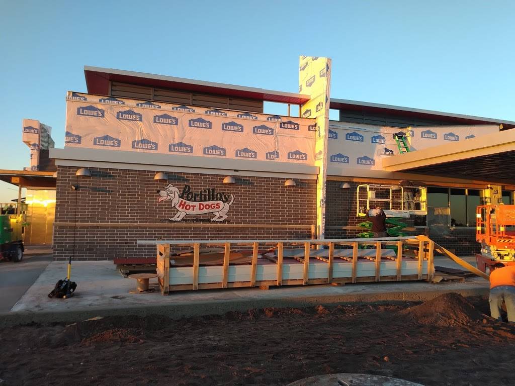 Portillos Hot Dogs | meal takeaway | 7715 Palm Pkwy, Orlando, FL 32836, USA | 6898000102 OR +1 689-800-0102