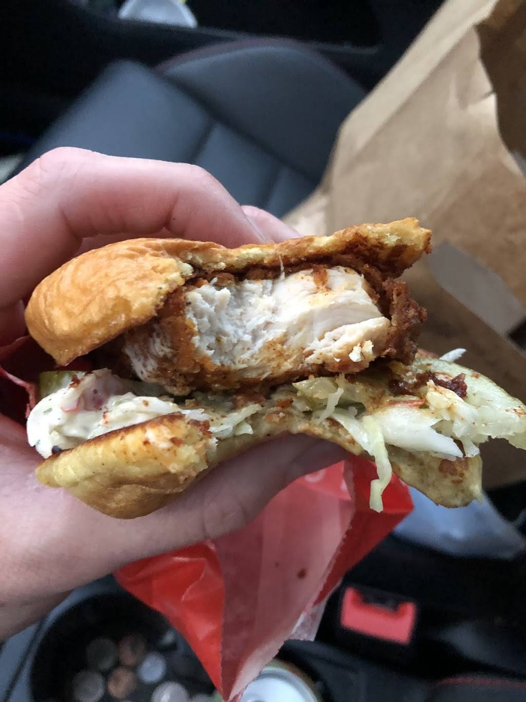 Shake Shack | restaurant | 558 N Midvale Blvd, Madison, WI 53705, USA | 6088672013 OR +1 608-867-2013