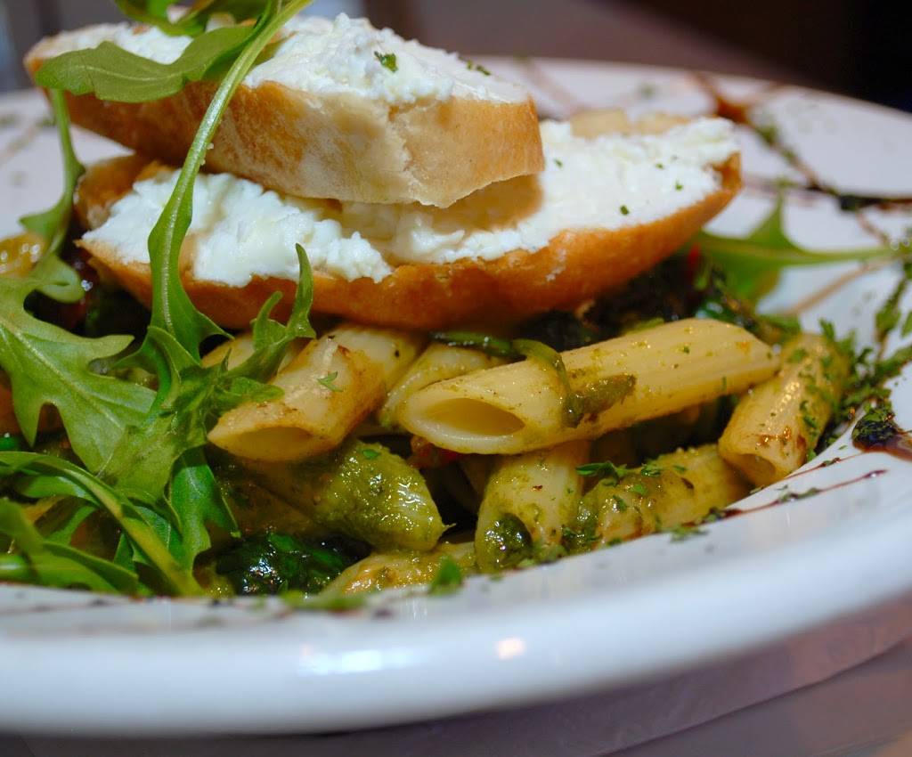 Resto La Bohème - Steak Fruits De Mer - Abats - Couscous Pates - | restaurant | 251 Rue Principale, Saint-Sauveur, QC J0R 1R0, Canada | 4507440504 OR +1 450-744-0504