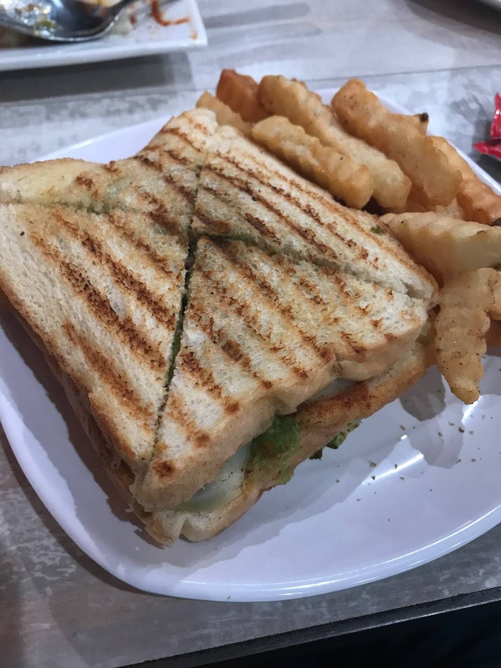 Dimples Bombay Talk Franklin Park | restaurant | 3151 NJ-27 unit e, Franklin Park, NJ 08823, USA | 7324193111 OR +1 732-419-3111