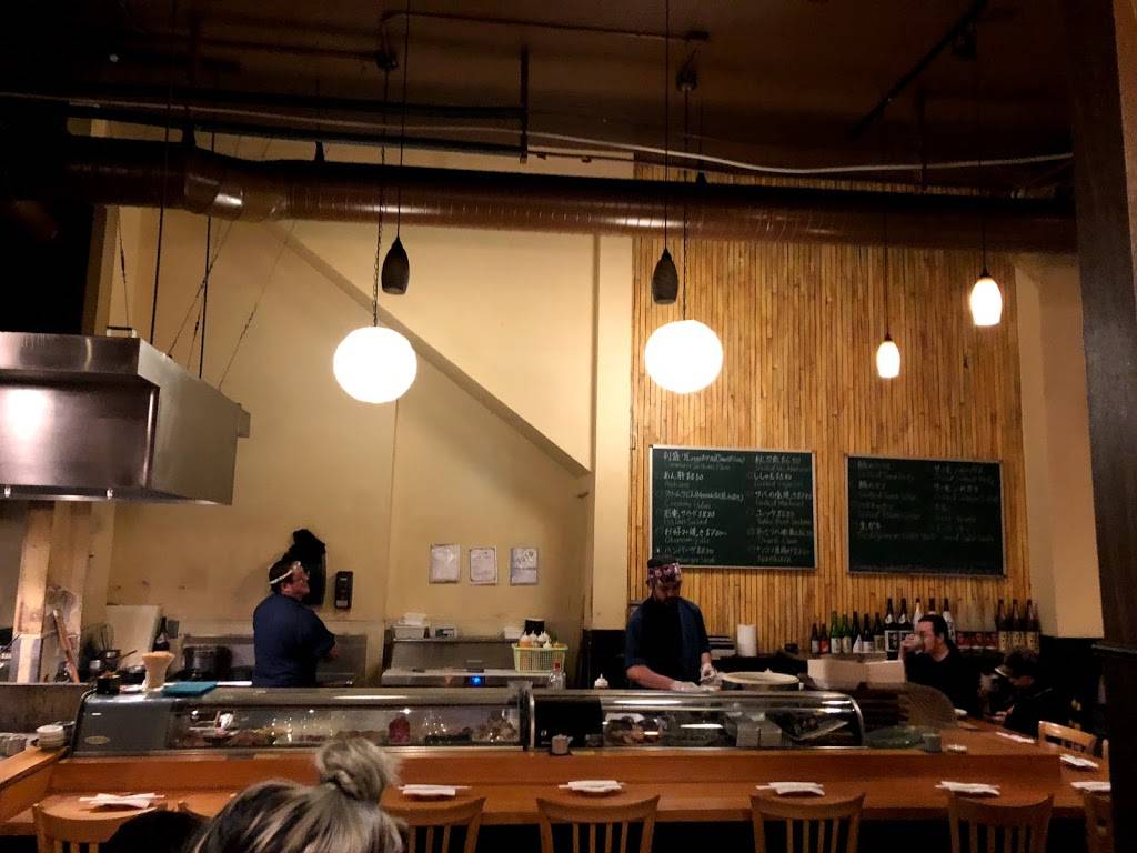 Issian | restaurant | 1618 N 45th St, Seattle, WA 98103, USA | 2066327010 OR +1 206-632-7010