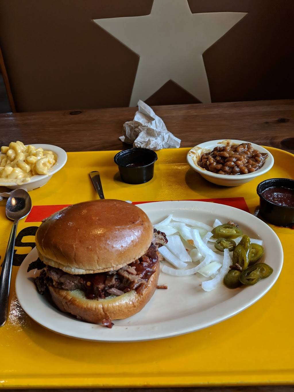 Dickeys Barbecue Pit | restaurant | 5330 N MacArthur Blvd Ste 168, Irving, TX 75038, USA | 9725801917 OR +1 972-580-1917