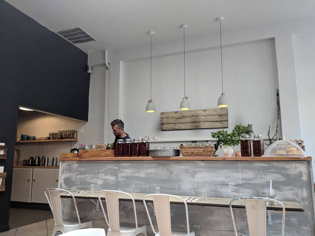 the naked pig | restaurant | 640 5th St, Santa Rosa, CA 95401, USA | 7079783231 OR +1 707-978-3231