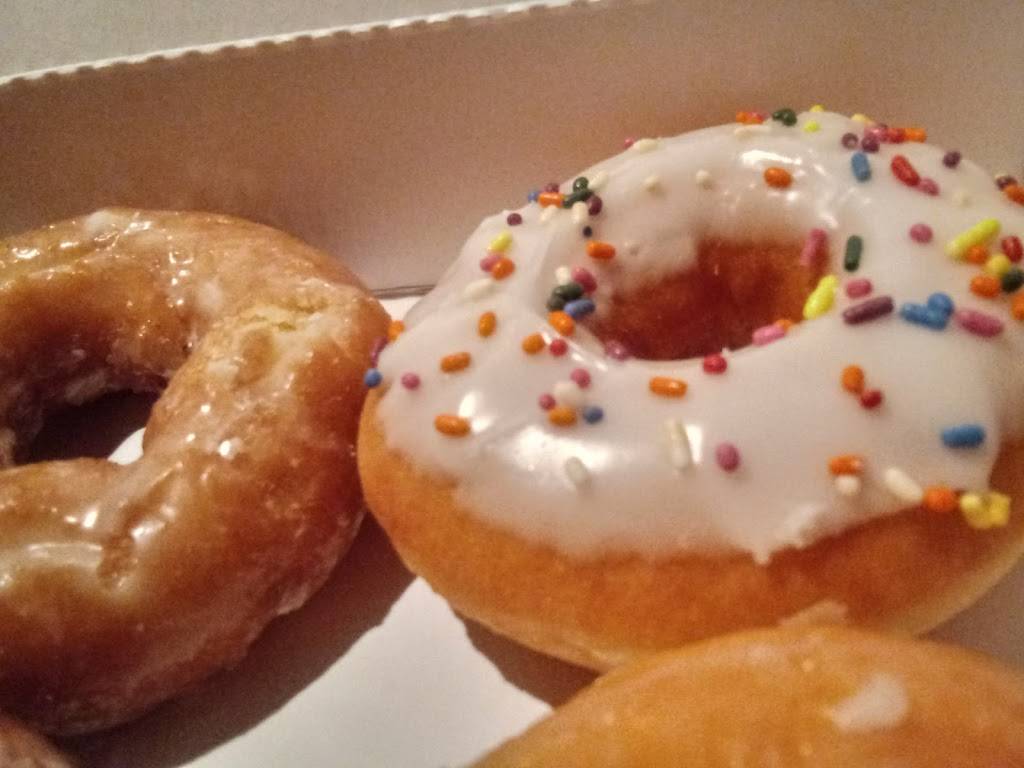 Dunkin | bakery | 670 South Marietta Pkwy SE, Marietta, GA 30060, USA | 7704235947 OR +1 770-423-5947