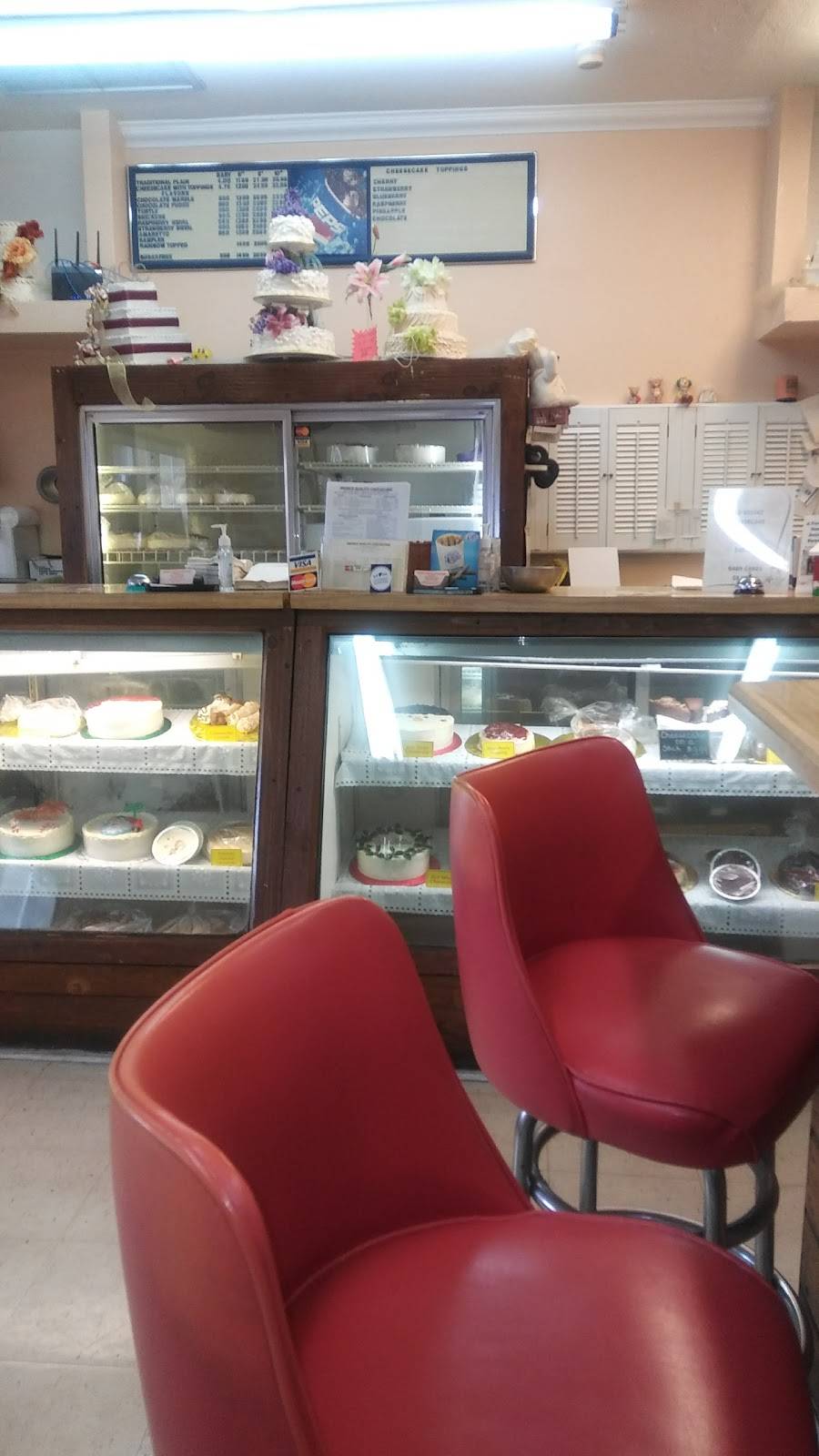 Andrea Quality Cheesecake | cafe | 6020 Edgewater Dr, Orlando, FL 32810, USA | 4072912490 OR +1 407-291-2490