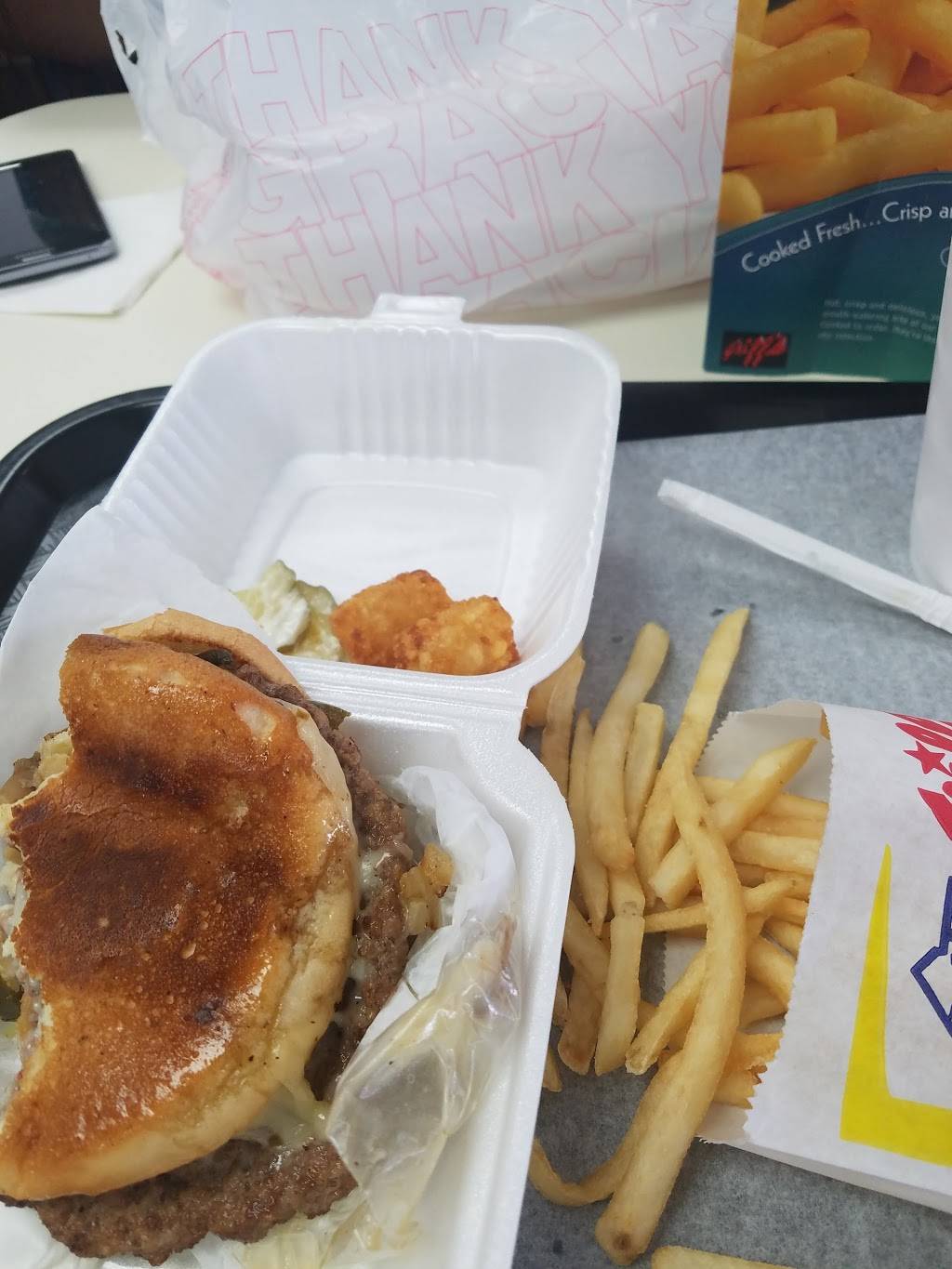 Griffs Hamburgers | restaurant | 4224 E Lancaster Ave, Fort Worth, TX 76103, USA | 8175348222 OR +1 817-534-8222