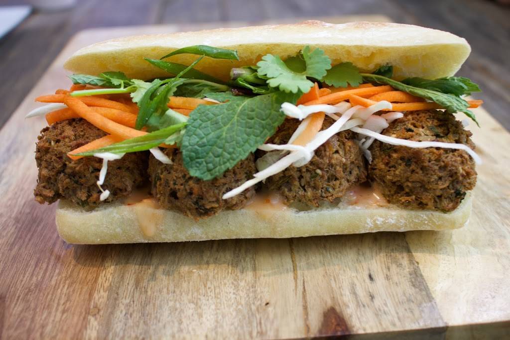 fresh&co | restaurant | 1260 Lexington Ave, New York, NY 10028, USA | 2129537374 OR +1 212-953-7374