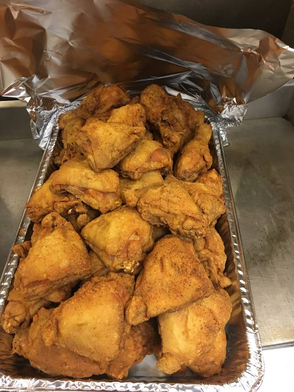 M & M CHICKEN & FISH | restaurant | 981 Alum Creek Dr, Columbus, OH 43209, USA | 6142523674 OR +1 614-252-3674