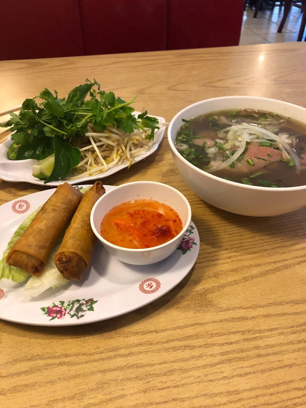 Pho Golden Palace Vietnamese Restaurant | restaurant | 7156 N Davis Hwy, Pensacola, FL 32504, USA | 8508578892 OR +1 850-857-8892