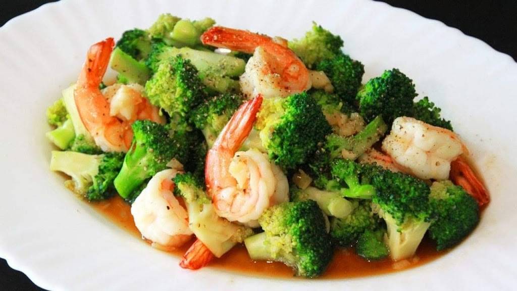 Snay Thai restaurant | restaurant | 445 Plaza Dr, Eustis, FL 32726, USA | 3526024850 OR +1 352-602-4850