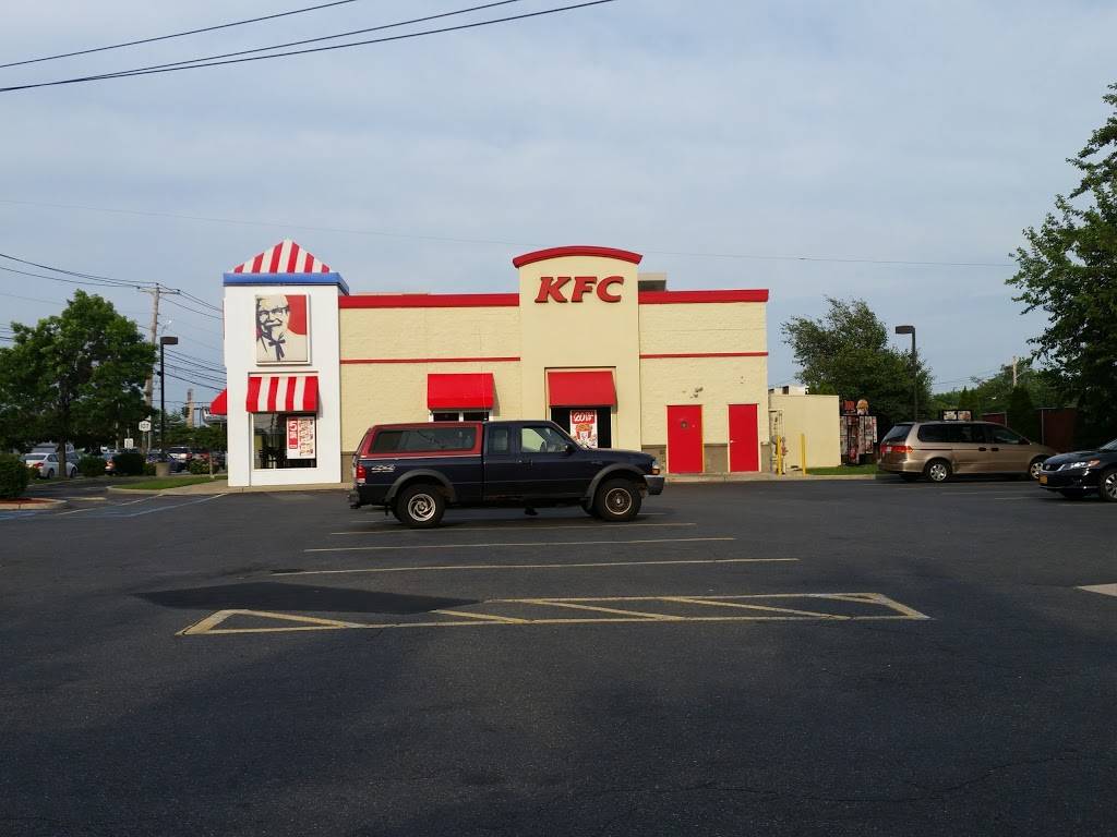 KFC | restaurant | 3880 Hempstead Turnpike, Levittown, NY 11756, USA | 5167353508 OR +1 516-735-3508