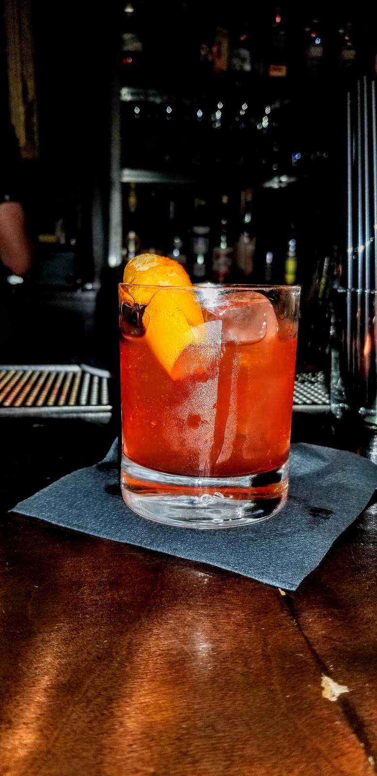 Sonnys Hideaway | restaurant | 5137 York Blvd, Los Angeles, CA 90042, USA | 3232552000 OR +1 323-255-2000