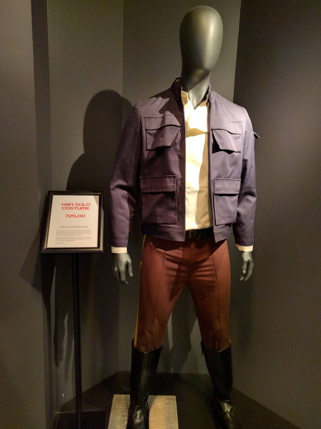 Epic Eats | restaurant | 351 S Studio Dr N, Orlando, FL 32830, USA | 4079393463 OR +1 407-939-3463