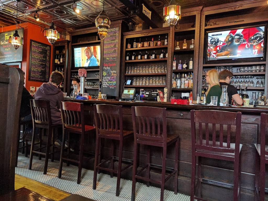 Graydons Crossing | restaurant | 1223 Plainfield Ave NE, Grand Rapids, MI 49505, USA | 6167268260 OR +1 616-726-8260