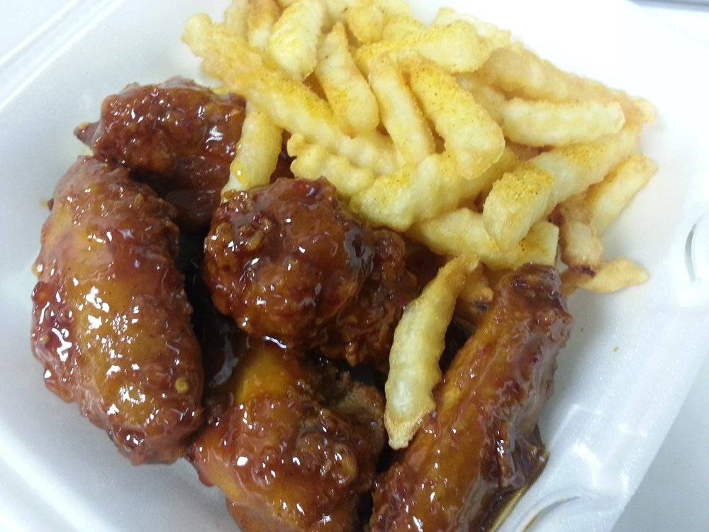 Tasty Grill | restaurant | 1500 E Market St # G, Greensboro, NC 27401, USA | 3363780500 OR +1 336-378-0500