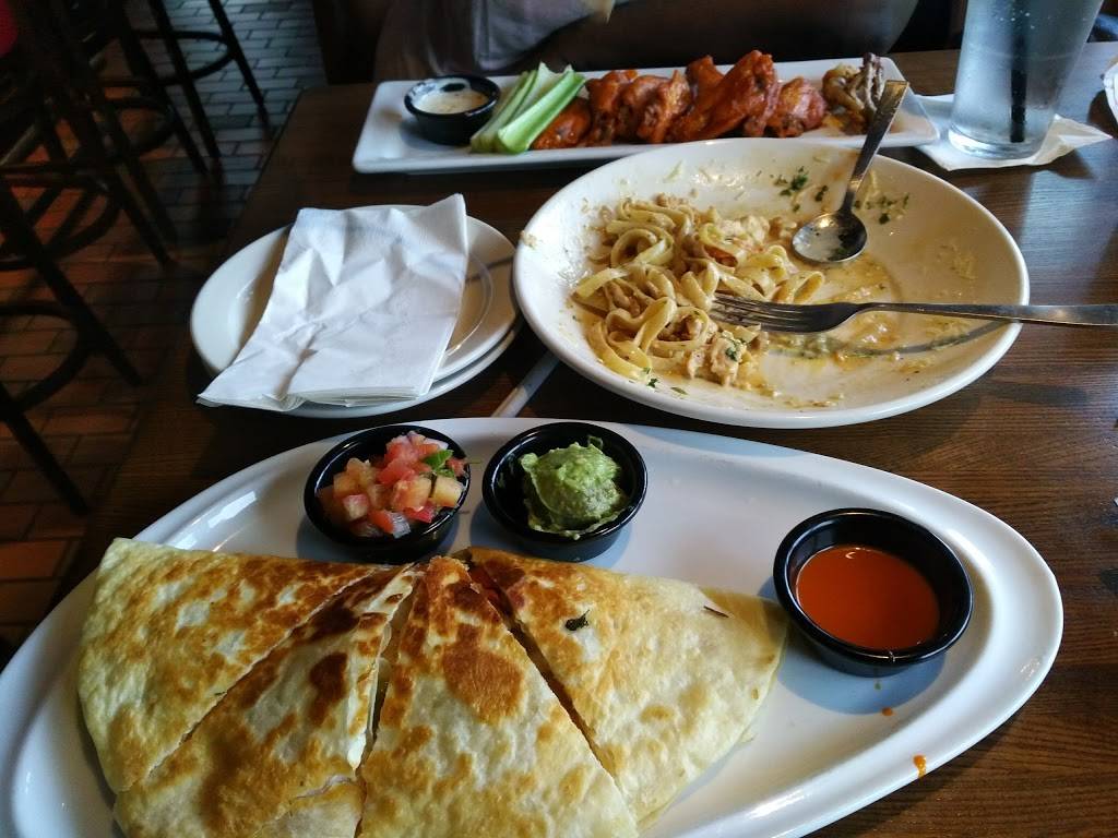 TGI Fridays | restaurant | 495 Prospect Ave, West Orange, NJ 07052, USA | 9732432700 OR +1 973-243-2700