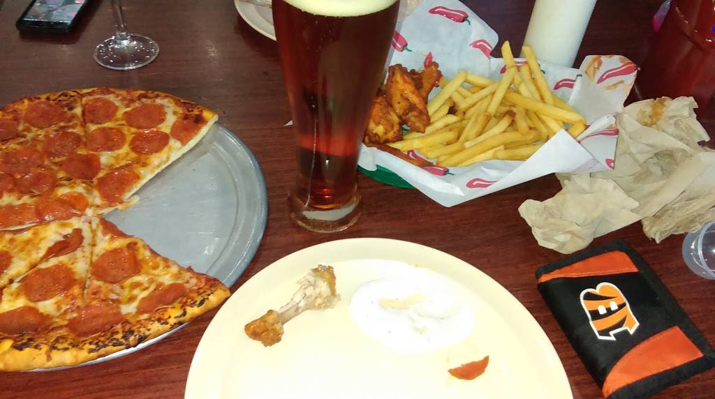 Ricos Pizza | meal delivery | 2321 W Main St, Turlock, CA 95380, USA | 2096561003 OR +1 209-656-1003