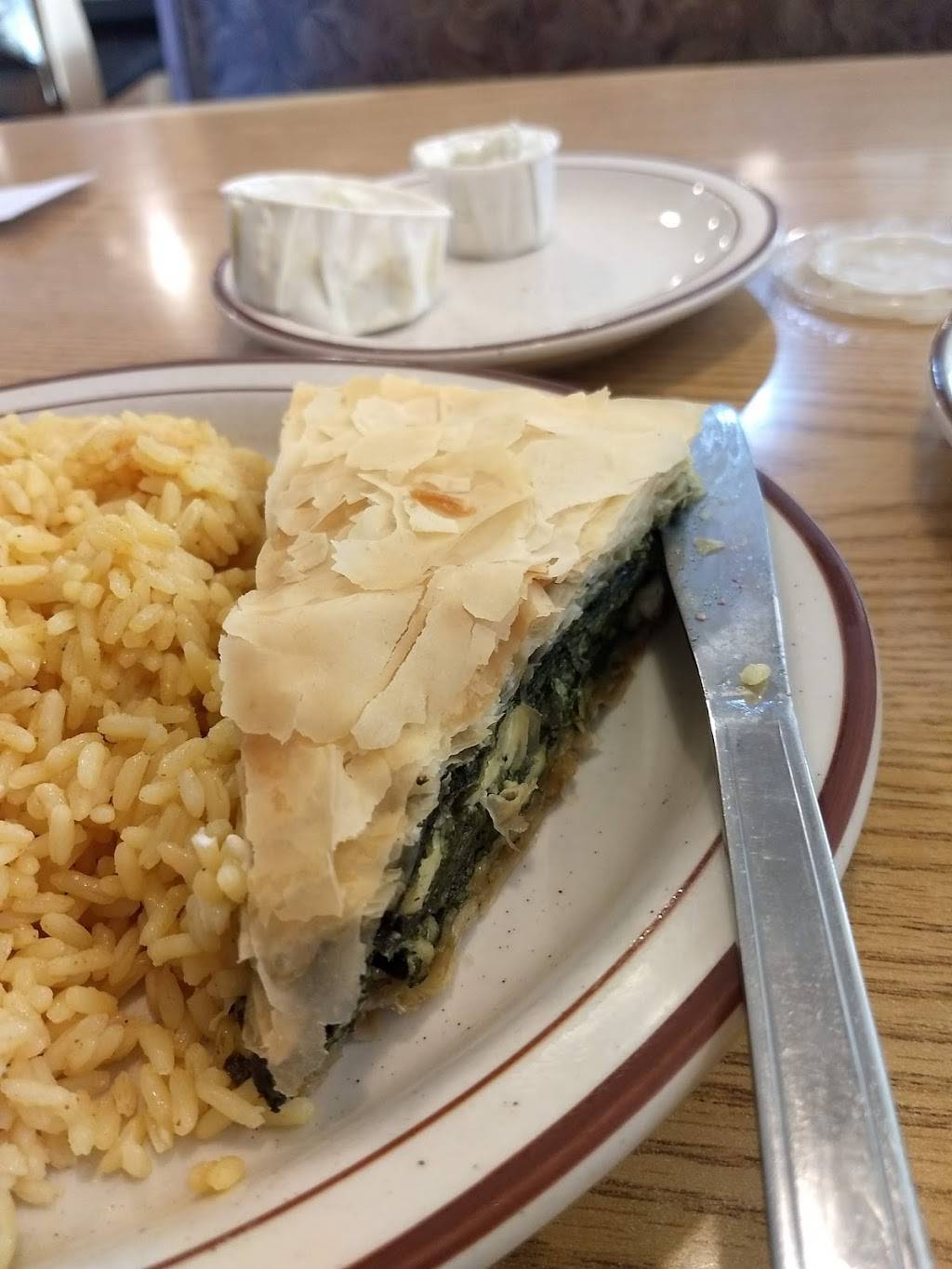 Sams Place | restaurant | 33251 Five Mile Road, Livonia, MI 48154, USA | 7344211012 OR +1 734-421-1012