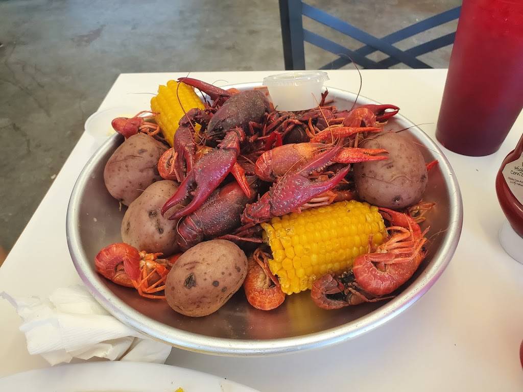 Atkins Seafood | restaurant | 300 Ferris Ave, Waxahachie, TX 75165, USA | 2144635490 OR +1 214-463-5490