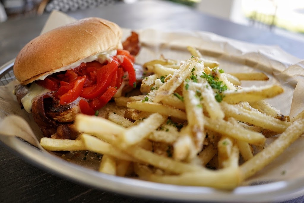 Sailfish Brewing Co. Vero Beach | restaurant | 2855 Ocean Dr, Vero Beach, FL 32963, USA | 7728420224 OR +1 772-842-0224