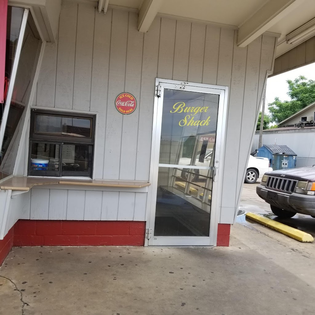 Burger Shack | restaurant | 372 Sebastian St, West Helena, AR 72390, USA | 8705722271 OR +1 870-572-2271