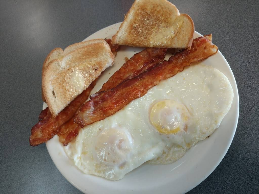 Wilbert Cafe | restaurant | 9105 US-53, Cotton, MN 55724, USA | 2184823318 OR +1 218-482-3318