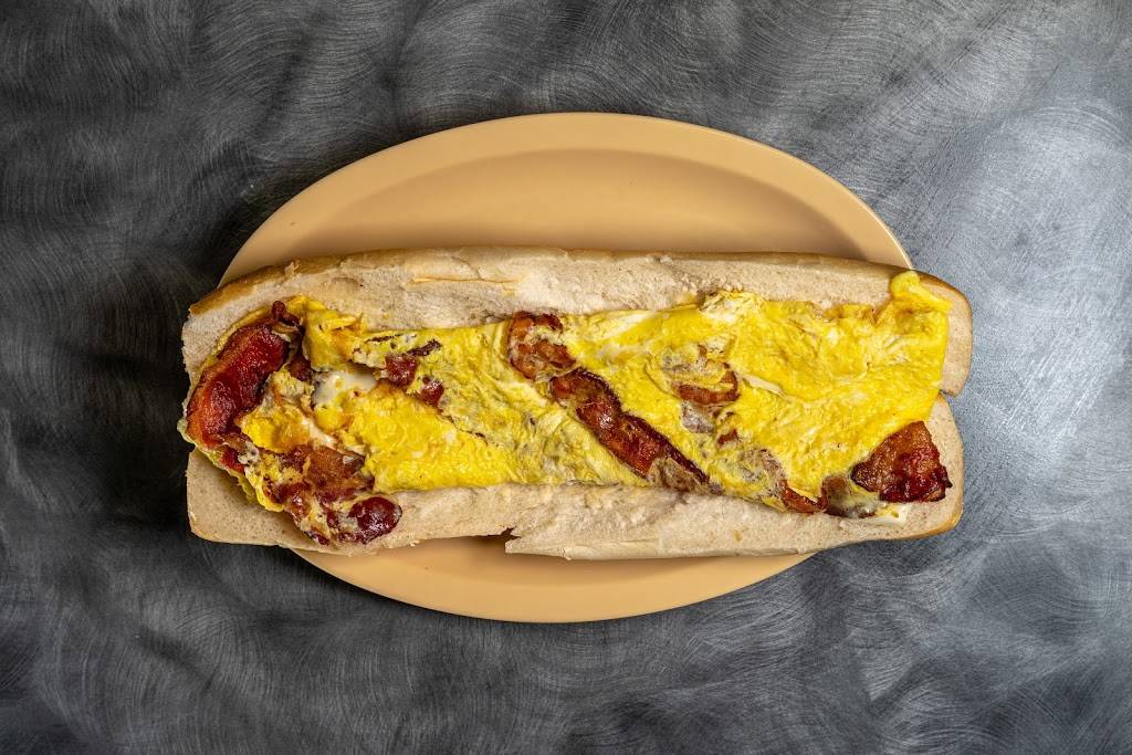 Brunics | meal delivery | 2000 S 17th St, Philadelphia, PA 19145, USA | 2157557645 OR +1 215-755-7645