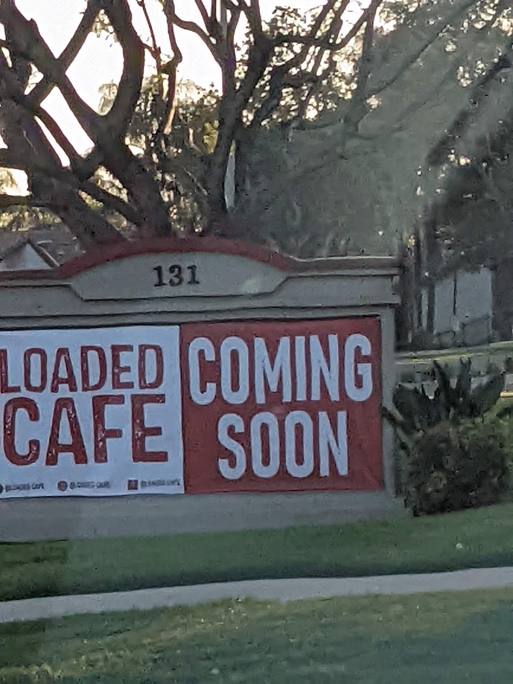 Loaded Cafe | restaurant | 131 N Kraemer Blvd, Placentia, CA 92870, USA | 7145287838 OR +1 714-528-7838