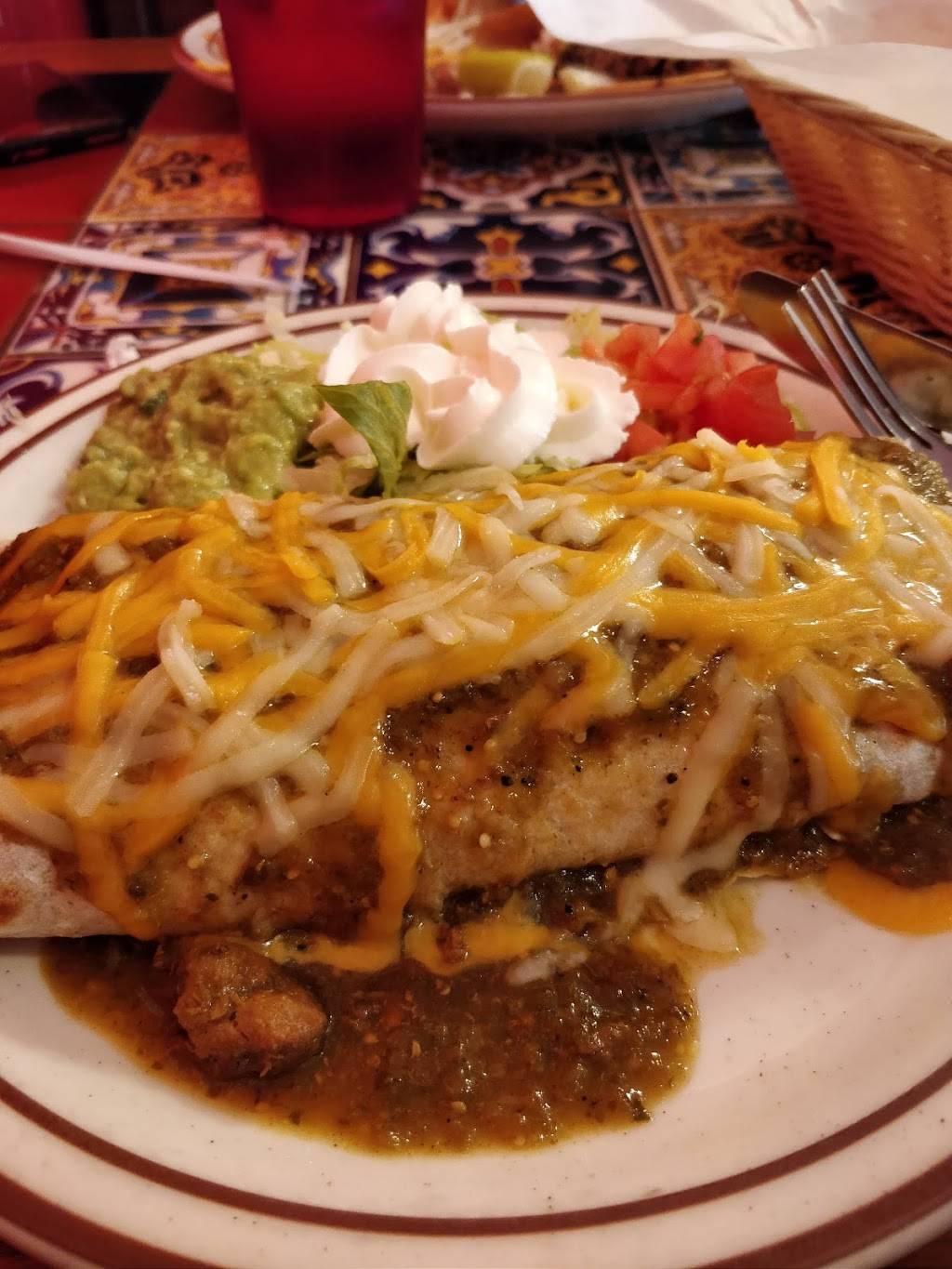 Señor Guacamole | restaurant | 1120 N Ben Maddox Way, Visalia, CA 93292, USA | 5597490373 OR +1 559-749-0373