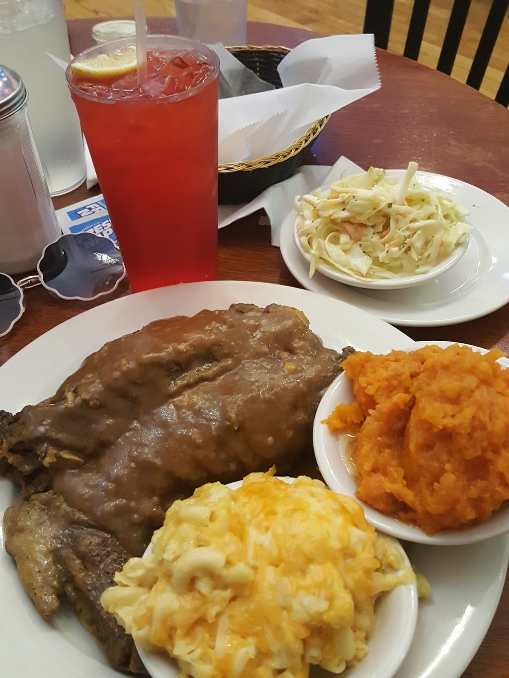 Amy Ruths | restaurant | 113 W 116th St, New York, NY 10026, USA | 2122808779 OR +1 212-280-8779