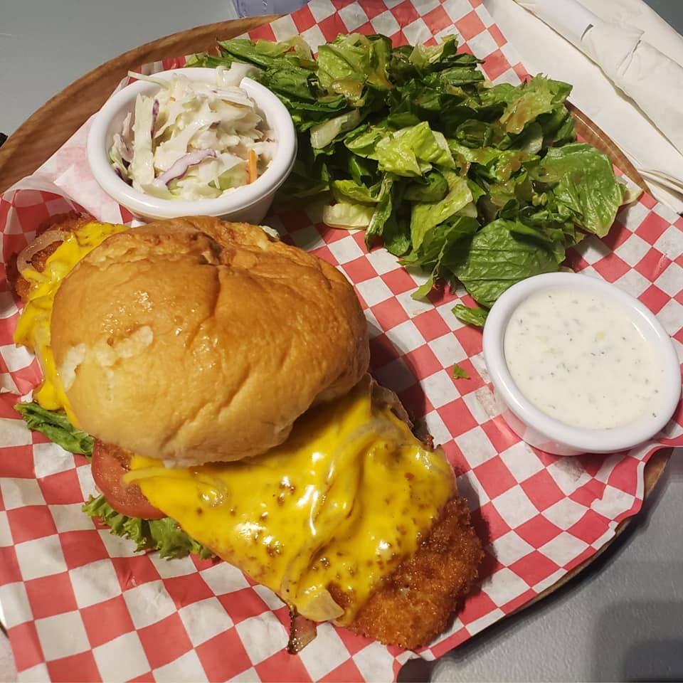 Uncle Bucks Fish Bowl and Grill | restaurant | 1 Bass Pro Dr, Memphis, TN 38105, USA | 9012918000 OR +1 901-291-8000