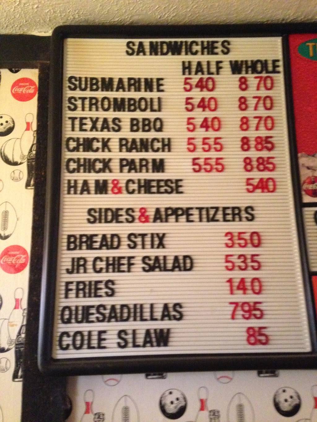 Pizza King | restaurant | 109 Main St, Otterbein, IN 47970, USA | 7655832585 OR +1 765-583-2585