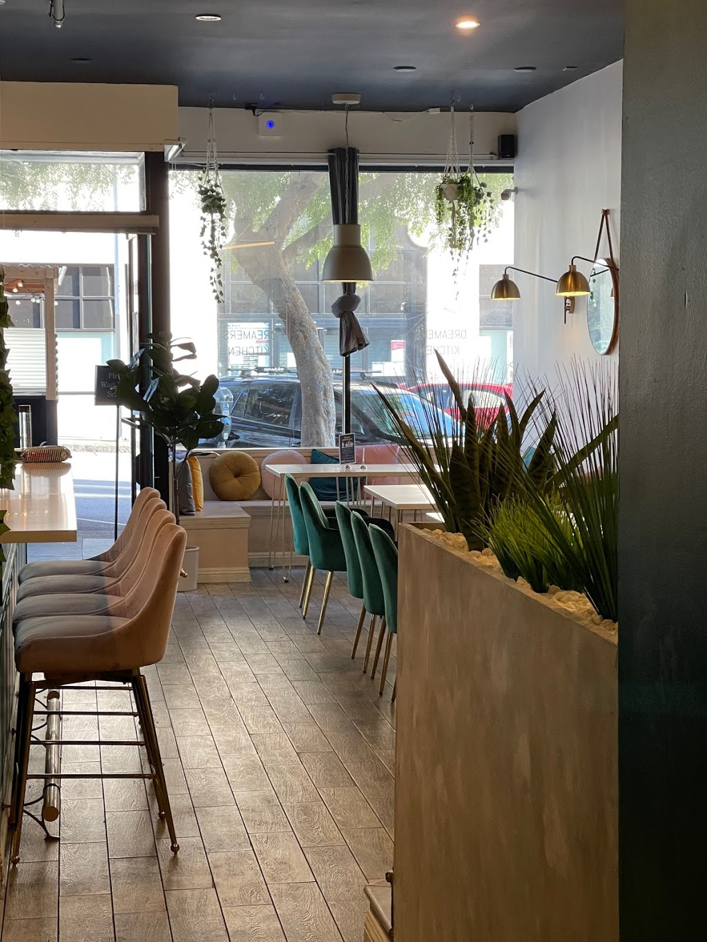 Dreamers Kitchen | restaurant | 1014 Clement St, San Francisco, CA 94118, USA | 4156769328 OR +1 415-676-9328