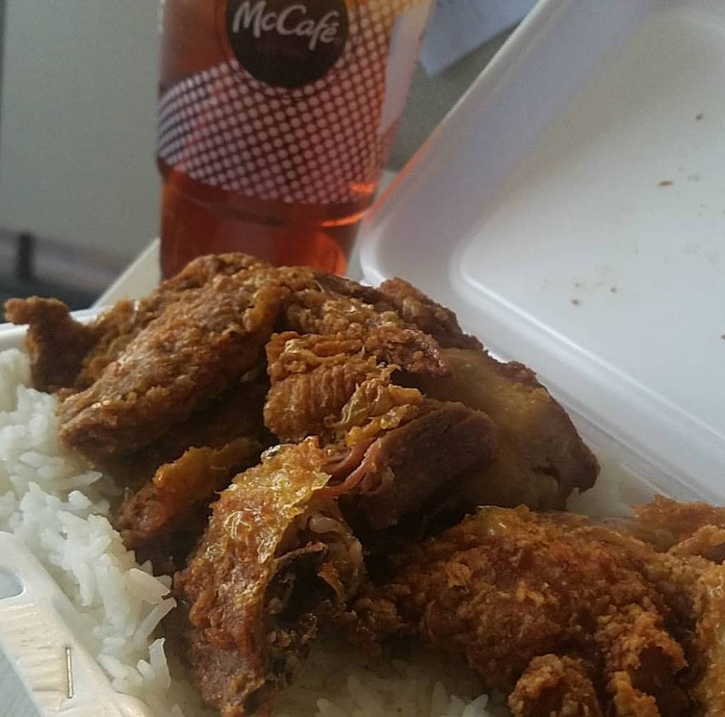 Chinese Kitchen | meal delivery | 162 Washington St, Hartford, CT 06106, USA | 8602786460 OR +1 860-278-6460