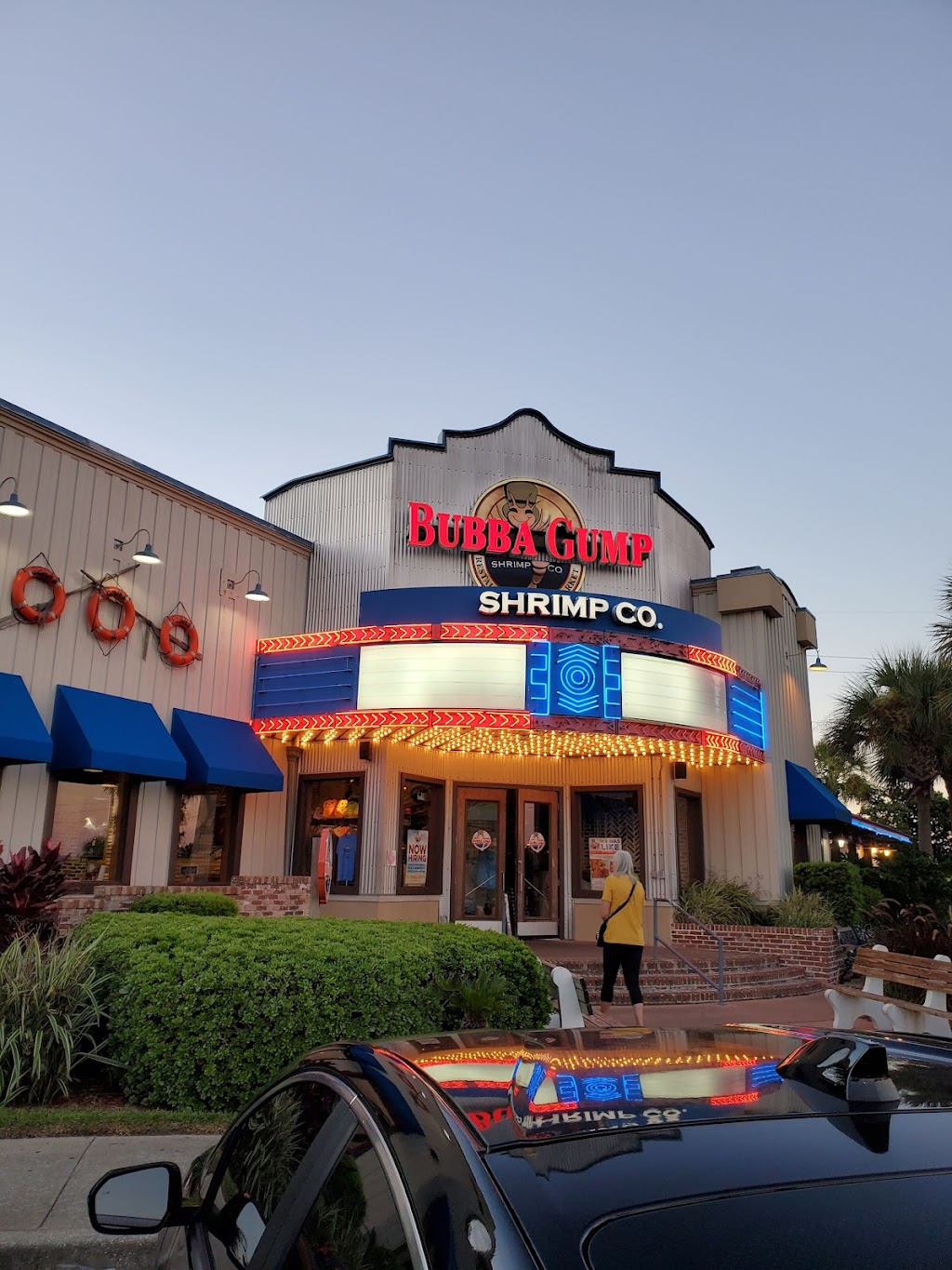 Bubba Gump Shrimp Co. | restaurant | 14059 Emerald Coast Pkwy, Destin, FL 32541, USA | 8506501881 OR +1 850-650-1881